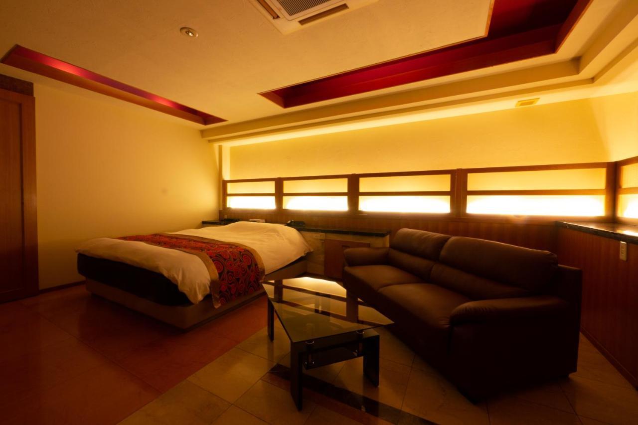 Hotel Rplus日高 (Adults Only) Hidaka  Exteriör bild