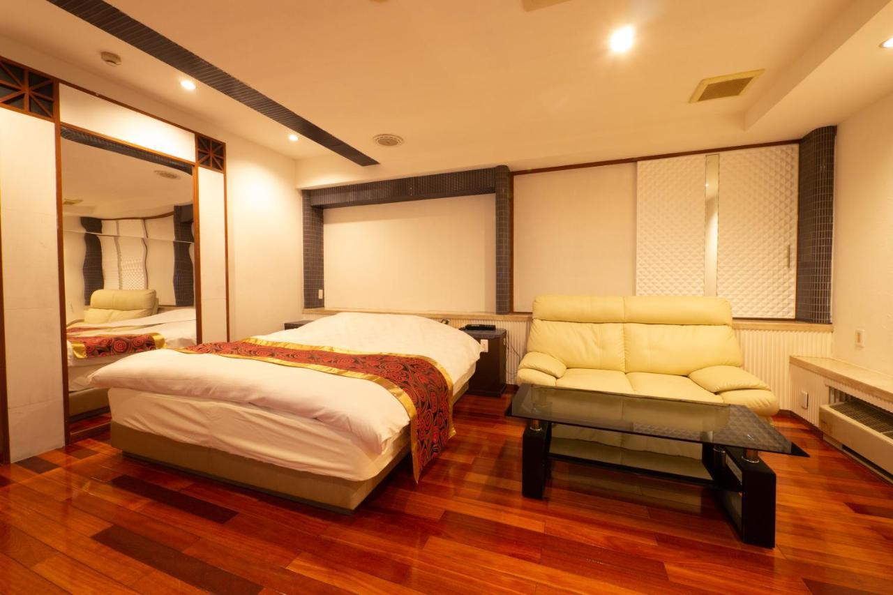 Hotel Rplus日高 (Adults Only) Hidaka  Exteriör bild